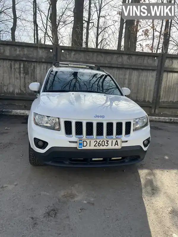 Позашляховик / Кросовер Jeep Compass 2013 2.4 л. Варіатор обл. Київська, Київ - Фото 1/10