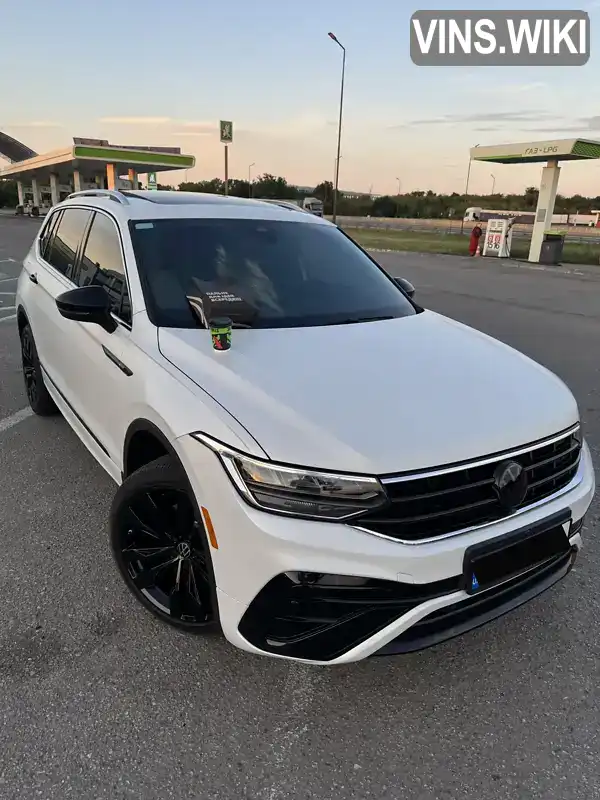 Позашляховик / Кросовер Volkswagen Tiguan 2022 1.98 л. Автомат обл. Одеська, Одеса - Фото 1/21