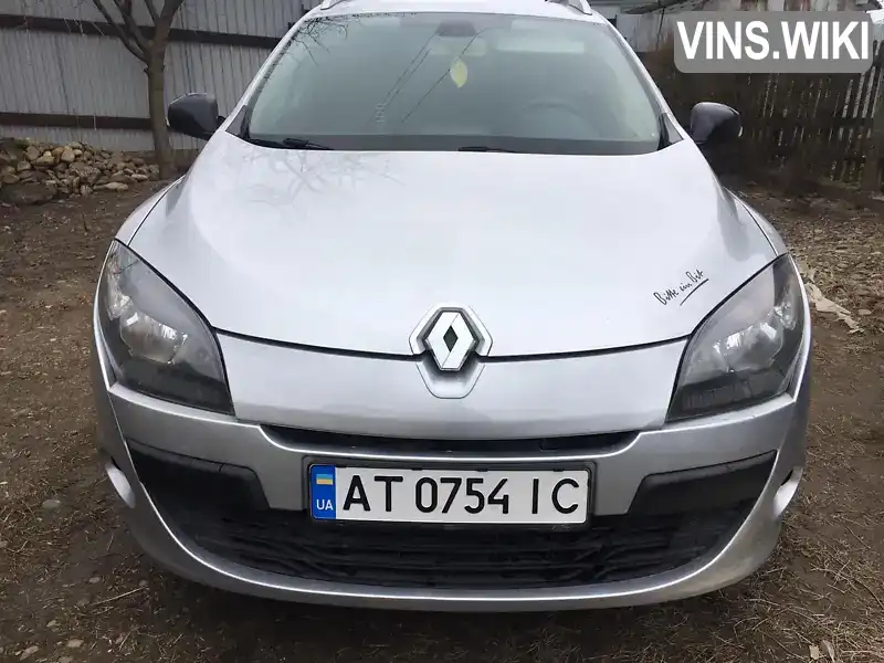 Універсал Renault Megane 2011 1.6 л. Ручна / Механіка обл. Івано-Франківська, Снятин - Фото 1/21