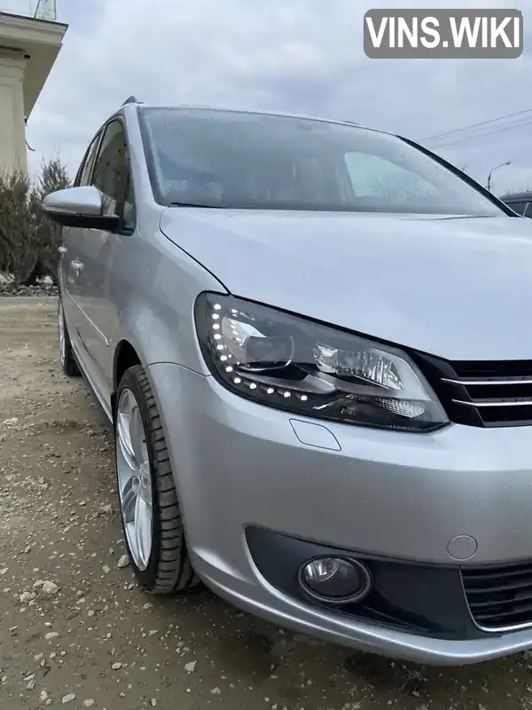 Мінівен Volkswagen Touran 2010 1.6 л. Автомат обл. Чернівецька, Сторожинець - Фото 1/14