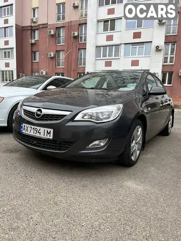 W0LPD6EB2BG037592 Opel Astra 2010 Хетчбек 1.4 л. Фото 9