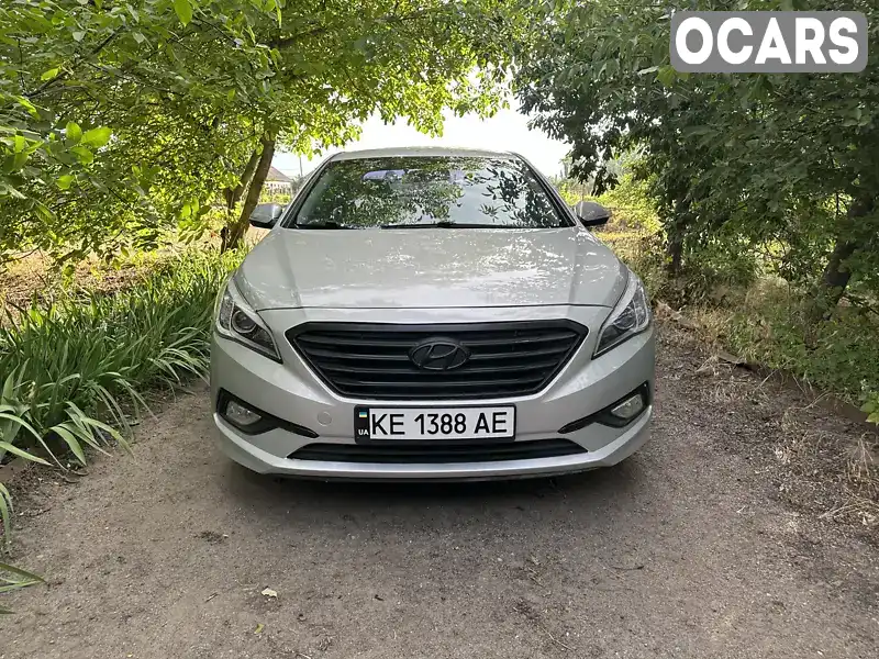 Седан Hyundai Sonata 2016 2 л. Автомат обл. Днепропетровская, Покров (Орджоникидзе) - Фото 1/21