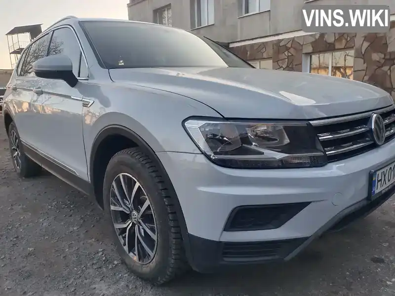 Внедорожник / Кроссовер Volkswagen Tiguan 2018 1.98 л. Автомат обл. Хмельницкая, Хмельницкий - Фото 1/17