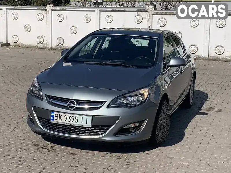 Хэтчбек Opel Astra 2013 1.69 л. Ручная / Механика обл. Ровенская, Ровно - Фото 1/21