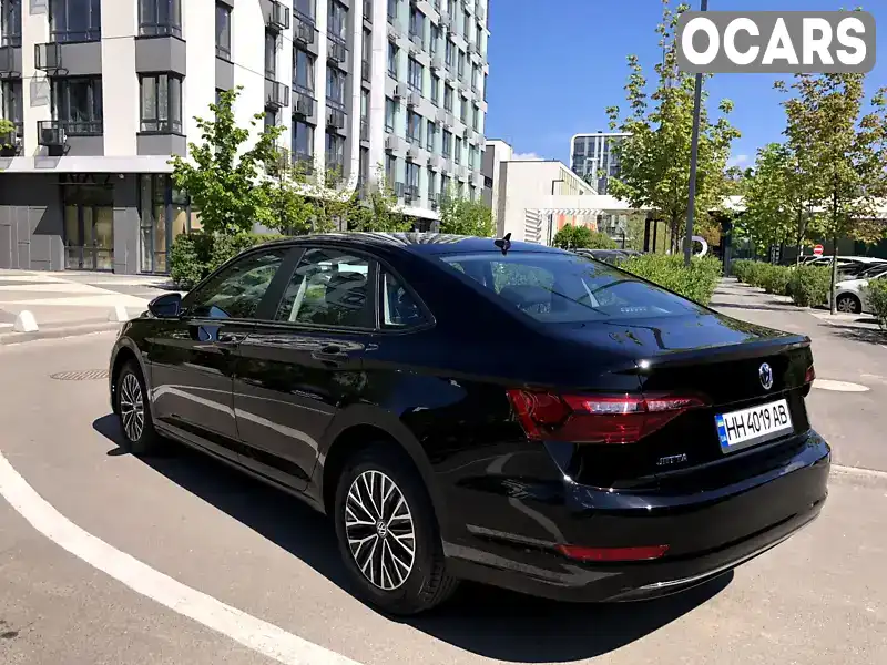 3VWCB7BU5LM005810 Volkswagen Jetta 2019 Седан 1.4 л. Фото 3