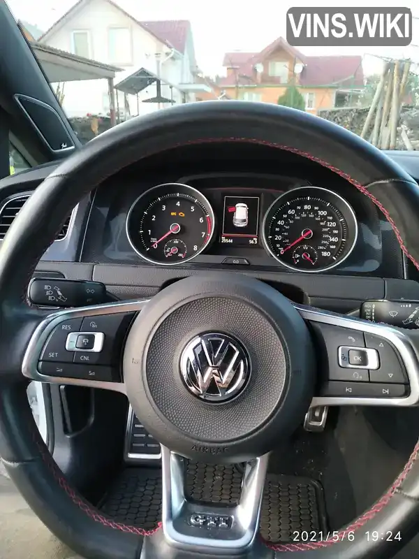 3VW547AU6HM071911 Volkswagen Golf GTI 2017 Хэтчбек 2 л. Фото 5