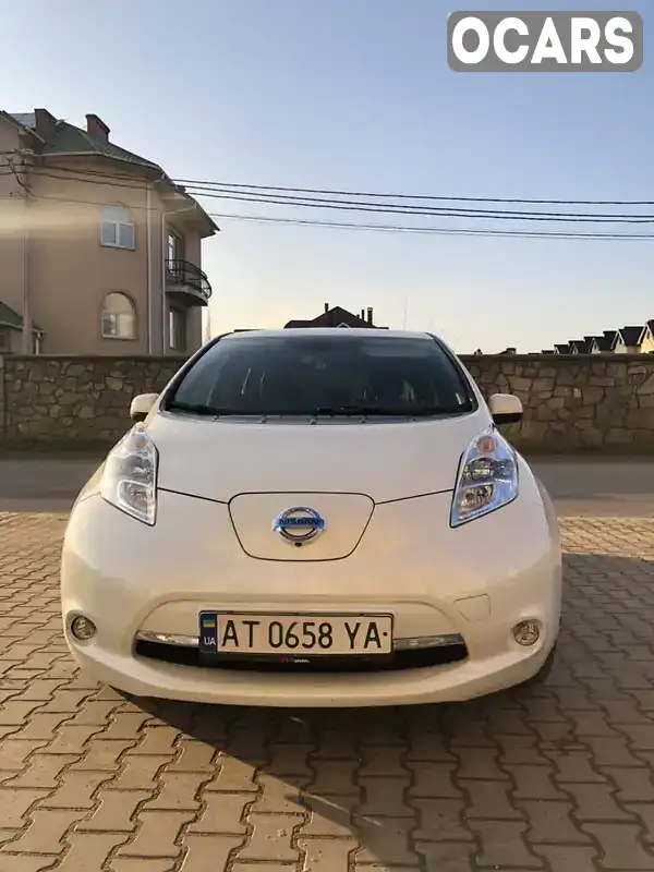 Хэтчбек Nissan Leaf 2017 null_content л. Вариатор обл. Ивано-Франковская, Ивано-Франковск - Фото 1/16