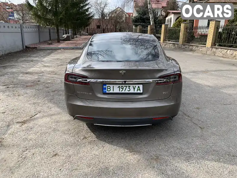 5YJSA1S25FF083123 Tesla Model S 2015 Лифтбек  Фото 3