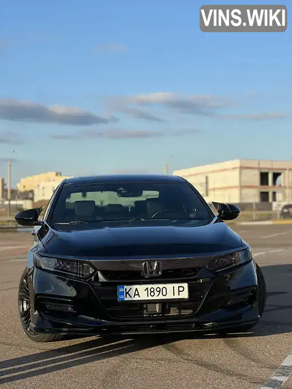 Седан Honda Accord 2018 2 л. Автомат обл. Дніпропетровська, Кривий Ріг - Фото 1/21