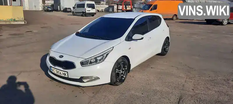 Хетчбек Kia Ceed 2013 1.4 л. Ручна / Механіка обл. Волинська, Луцьк - Фото 1/11