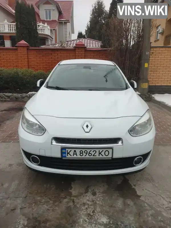 Седан Renault Fluence 2011 1.6 л. Ручная / Механика обл. Киевская, Киев - Фото 1/21