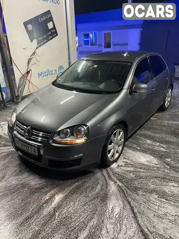 Седан Volkswagen Jetta 2005 2 л. Ручна / Механіка обл. Івано-Франківська, Коломия - Фото 1/21