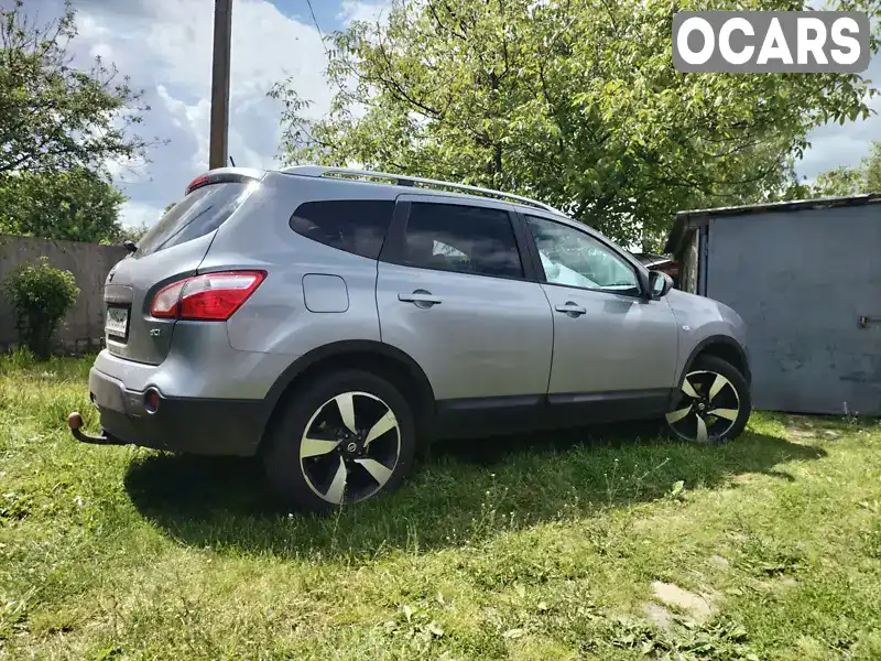 Позашляховик / Кросовер Nissan Qashqai+2 2010 1.5 л. Ручна / Механіка обл. Житомирська, Звягель - Фото 1/13