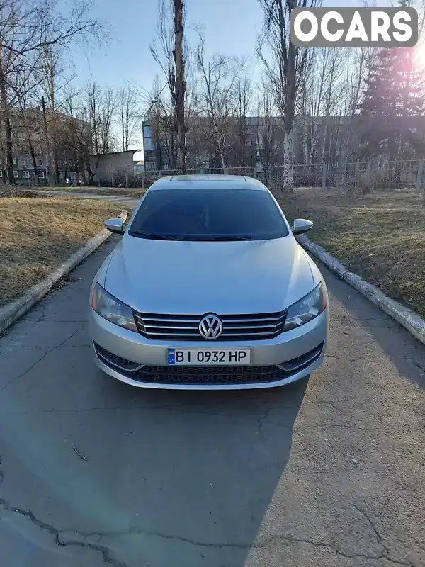 Седан Volkswagen Passat 2012 2.5 л. Автомат обл. Донецька, Покровськ (Красноармійськ) - Фото 1/8