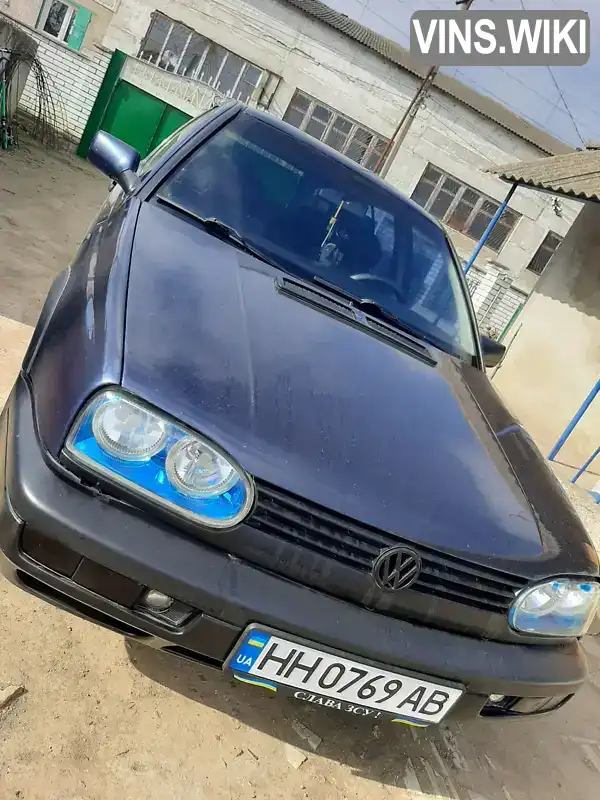 Хэтчбек Volkswagen Golf 1994 1.78 л. Ручная / Механика обл. Одесская, Болград - Фото 1/4