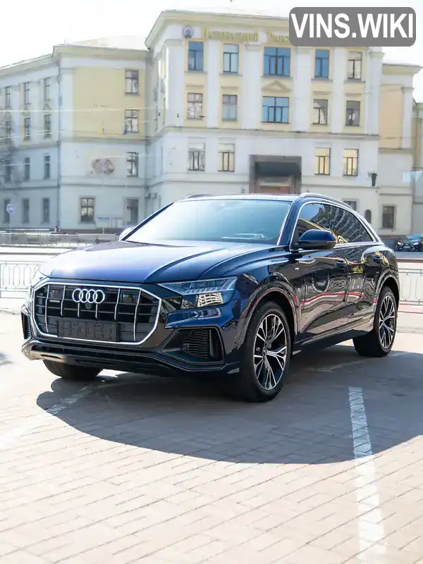 Позашляховик / Кросовер Audi Q8 2021 3 л. Автомат обл. Київська, Київ - Фото 1/21