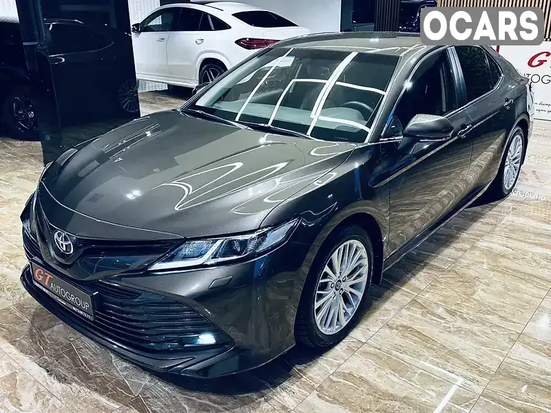 Седан Toyota Camry 2020 2.49 л. Автомат обл. Киевская, Киев - Фото 1/21