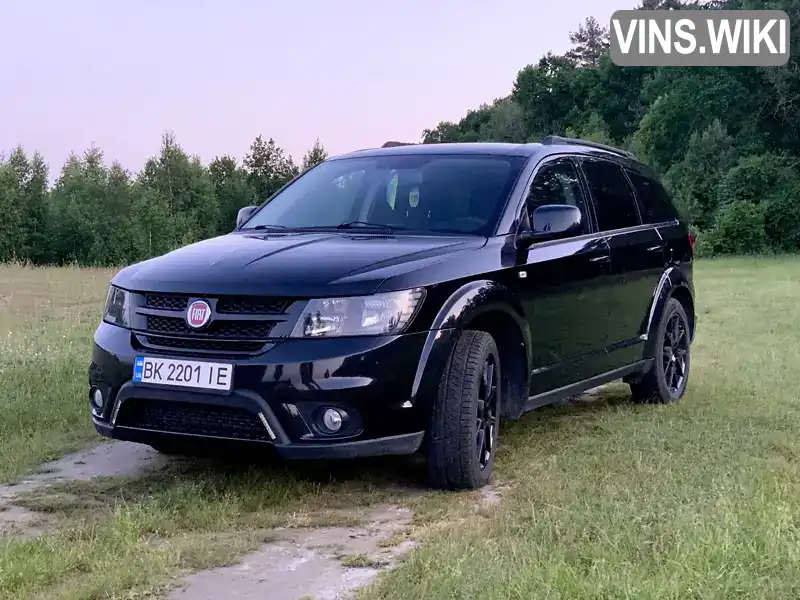 Позашляховик / Кросовер Fiat Freemont 2014 1.96 л. Автомат обл. Рівненська, Вараш (Кузнецовськ) - Фото 1/21