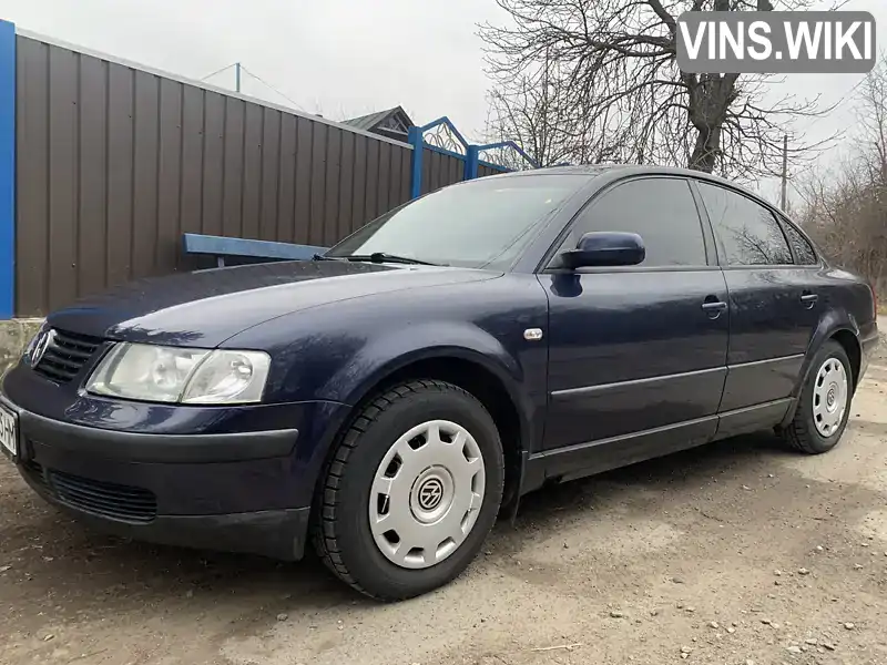 Седан Volkswagen Passat 1997 1.6 л. обл. Полтавська, Полтава - Фото 1/12