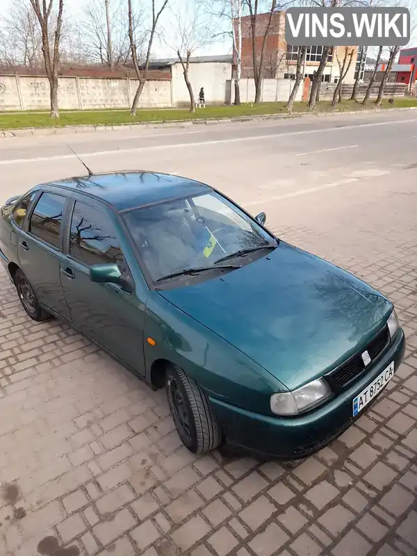 Седан SEAT Cordoba 1998 1.4 л. Ручная / Механика обл. Ивано-Франковская, Калуш - Фото 1/11