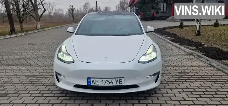 Седан Tesla Model 3 2023 null_content л. Автомат обл. Днепропетровская, Днепр (Днепропетровск) - Фото 1/21