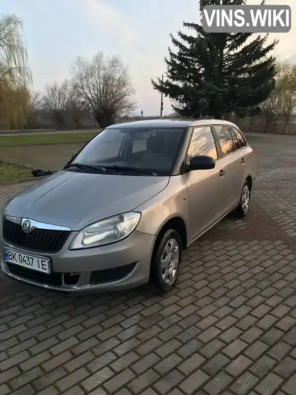 Универсал Skoda Fabia 2010 1.2 л. Ручная / Механика обл. Ровенская, Млинов - Фото 1/21