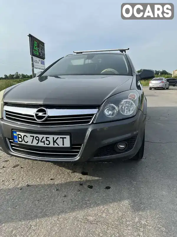 Універсал Opel Astra 2010 1.7 л. Ручна / Механіка обл. Львівська, Золочів - Фото 1/17