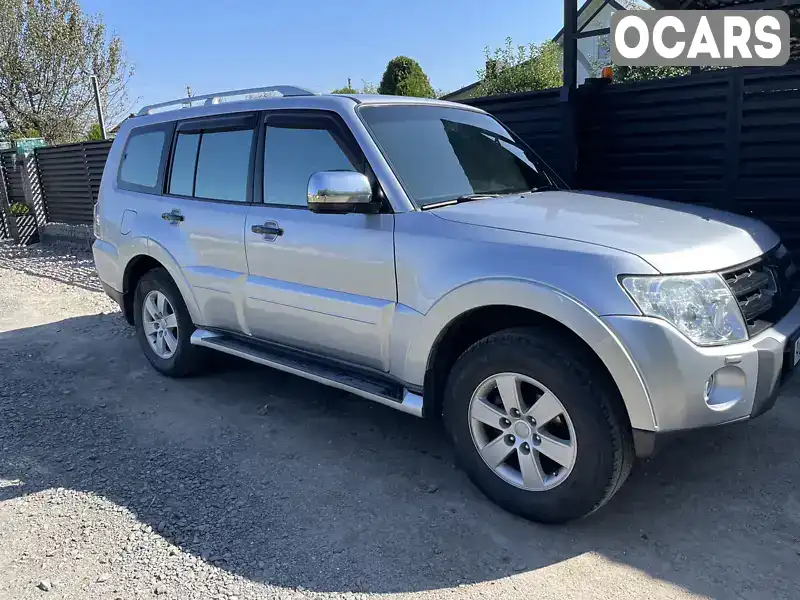 Позашляховик / Кросовер Mitsubishi Pajero Wagon 2008 3 л. Автомат обл. Волинська, Володимир-Волинський - Фото 1/14