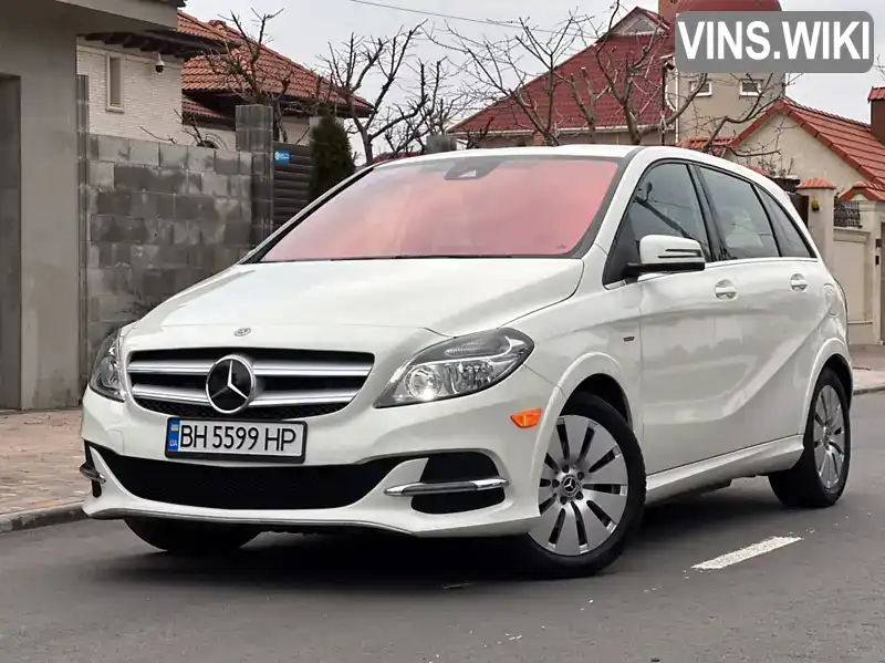 Хэтчбек Mercedes-Benz B-Class 2017 null_content л. Автомат обл. Одесская, Одесса - Фото 1/21