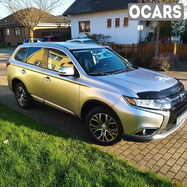 Внедорожник / Кроссовер Mitsubishi Outlander 2018 2.36 л. обл. Сумская, Сумы - Фото 1/10