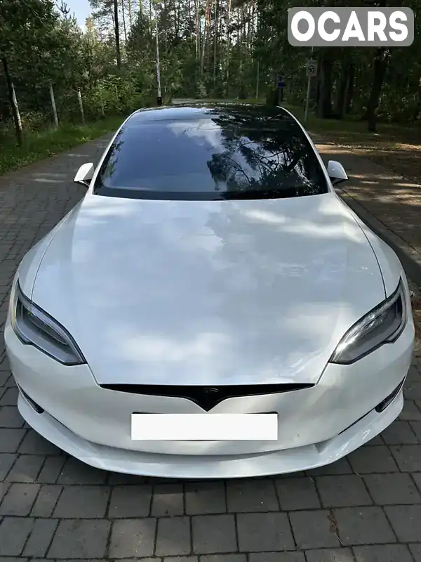 5YJSA1E24LF398633 Tesla Model S 2020 Лифтбек  Фото 1