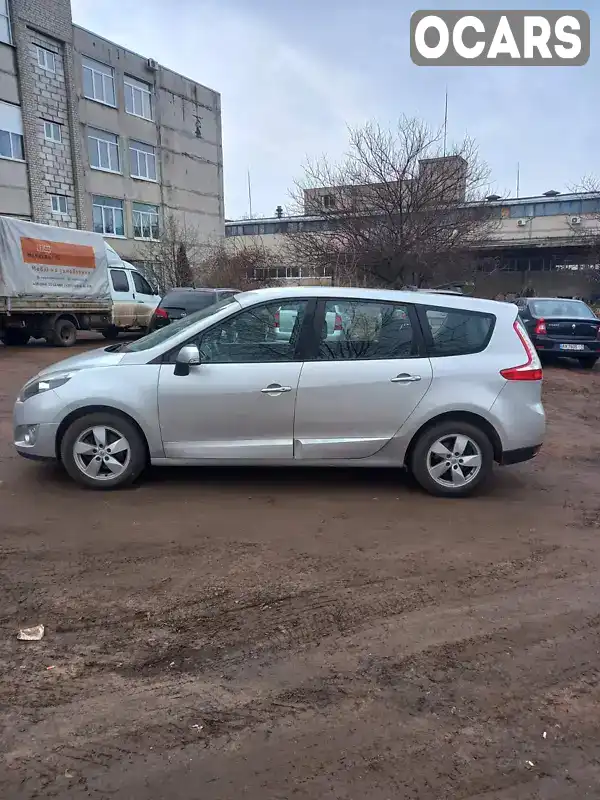 Мінівен Renault Grand Scenic 2010 1.4 л. Ручна / Механіка обл. Харківська, Харків - Фото 1/18