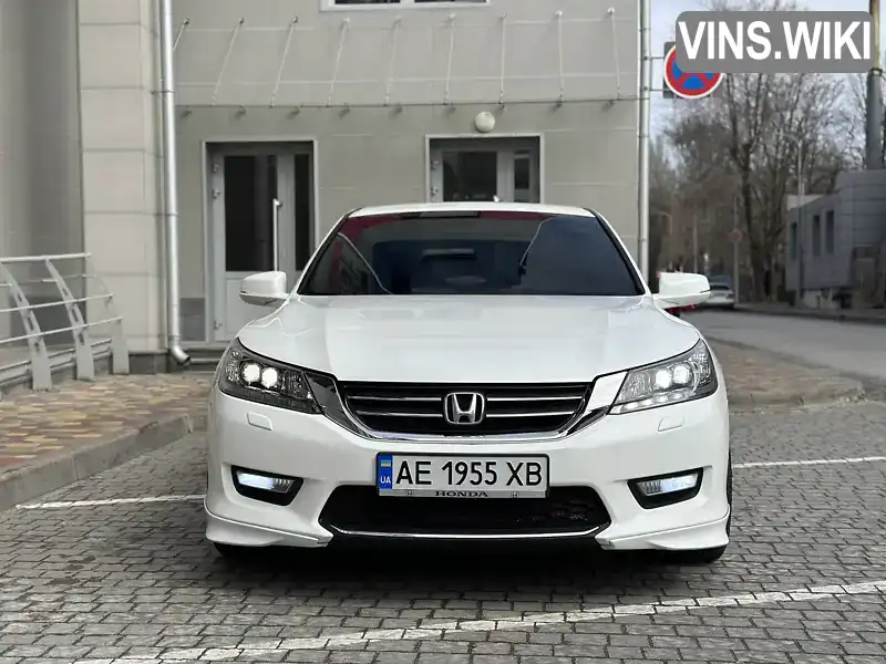 1HGCR2670DA702928 Honda Accord 2013 Седан  Фото 2