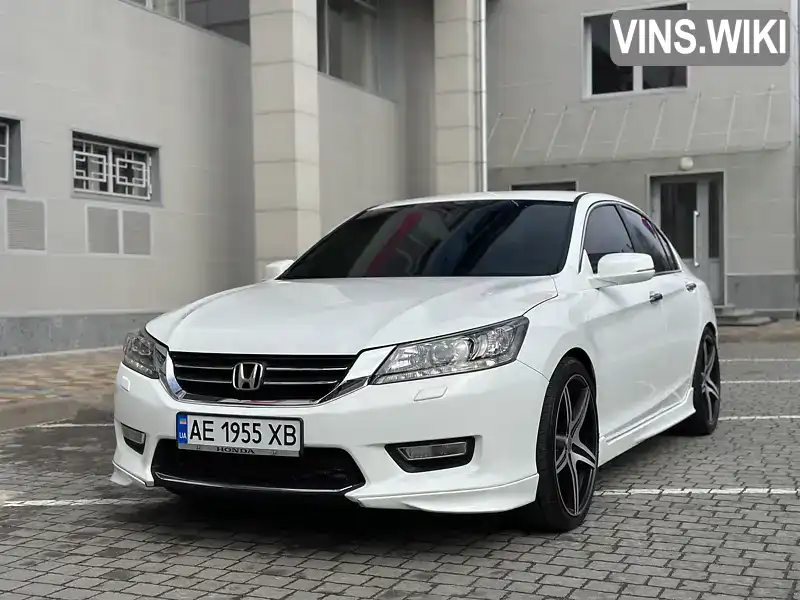 1HGCR2670DA702928 Honda Accord 2013 Седан  Фото 8