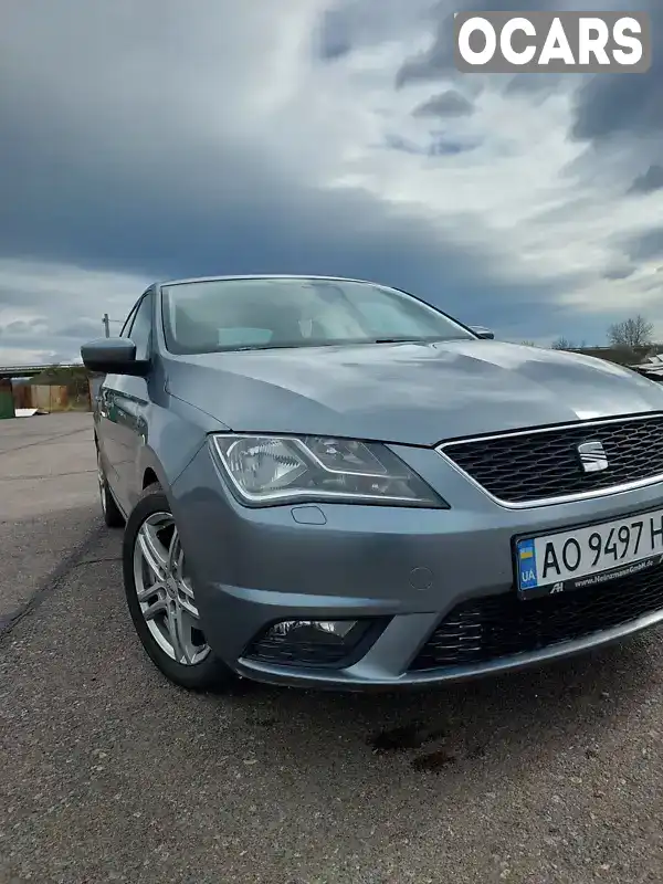 Ліфтбек SEAT Toledo 2013 1.6 л. Ручна / Механіка обл. Закарпатська, Ужгород - Фото 1/12