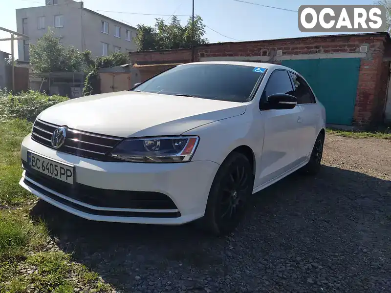 Седан Volkswagen Jetta 2015 2 л. Автомат обл. Львовская, Червоноград - Фото 1/21