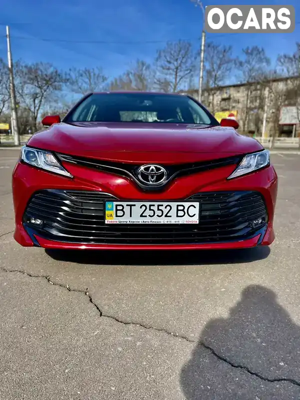 Седан Toyota Camry 2018 2.49 л. Автомат обл. Херсонська, Херсон - Фото 1/16