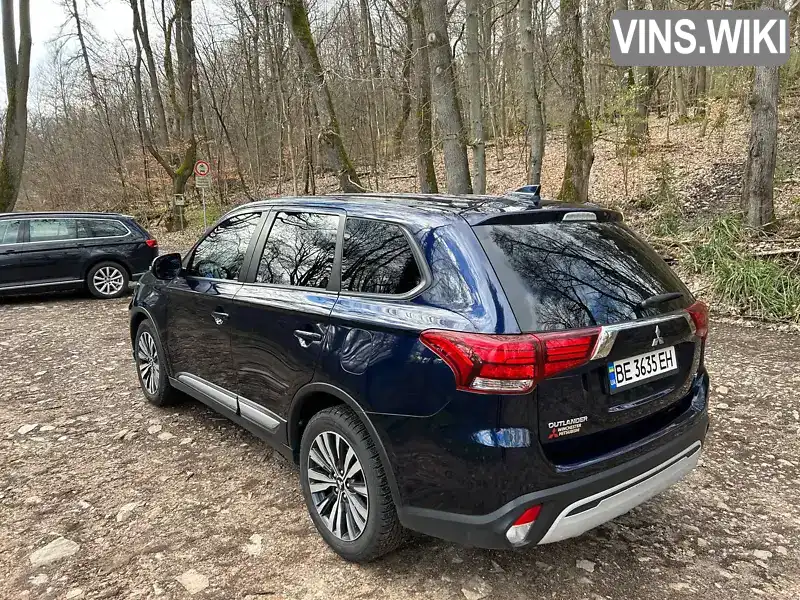 Внедорожник / Кроссовер Mitsubishi Outlander 2020 2.36 л. Вариатор обл. Николаевская, Вознесенск - Фото 1/12