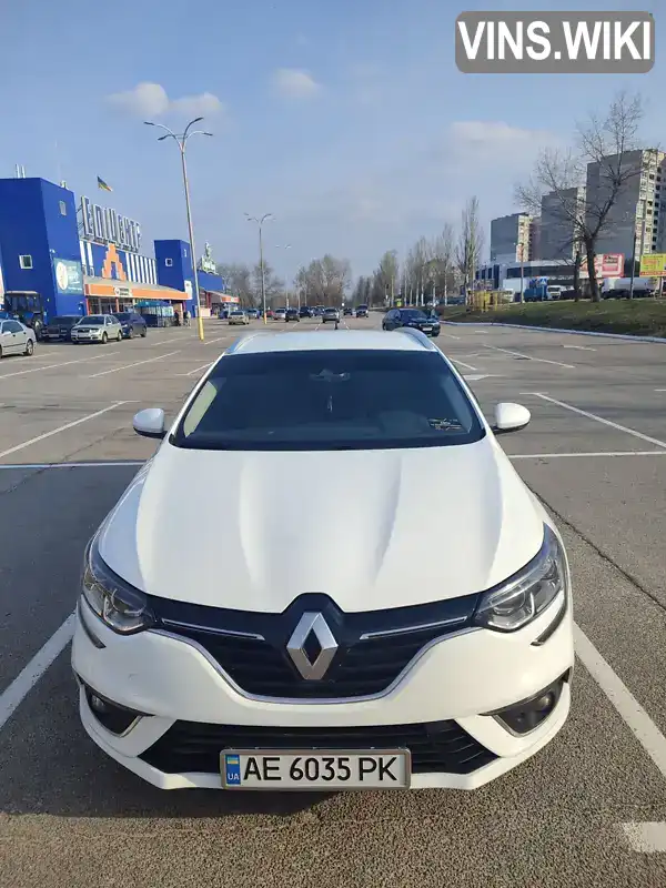 VF1RFB00658409516 Renault Megane 2017 Универсал 1.5 л. Фото 2