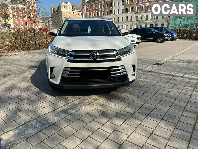 Внедорожник / Кроссовер Toyota Highlander 2014 3.5 л. Автомат обл. Харьковская, Харьков - Фото 1/17