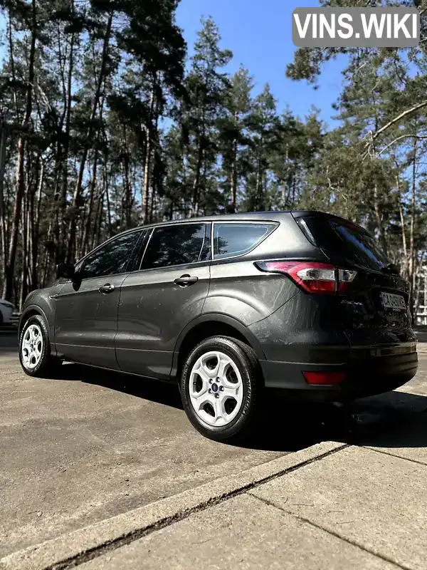 Внедорожник / Кроссовер Ford Escape 2017 2.5 л. Автомат обл. Черкасская, Черкассы - Фото 1/21