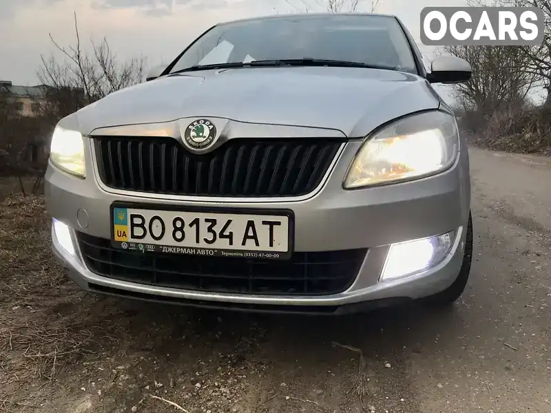 Хэтчбек Skoda Fabia 2011 1.39 л. Ручная / Механика обл. Тернопольская, Тернополь - Фото 1/17