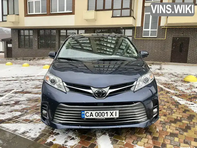 Мінівен Toyota Sienna 2019 3.49 л. Автомат обл. Черкаська, Умань - Фото 1/21