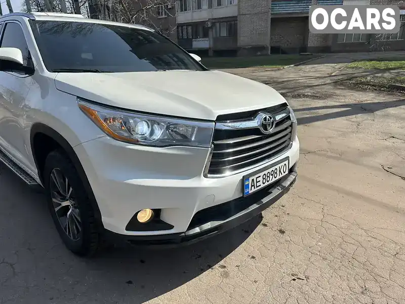 Позашляховик / Кросовер Toyota Highlander 2016 3.46 л. Автомат обл. Дніпропетровська, Кривий Ріг - Фото 1/21