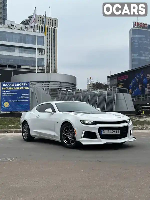 Купе Chevrolet Camaro 2019 2 л. Типтроник обл. Киевская, Киев - Фото 1/21