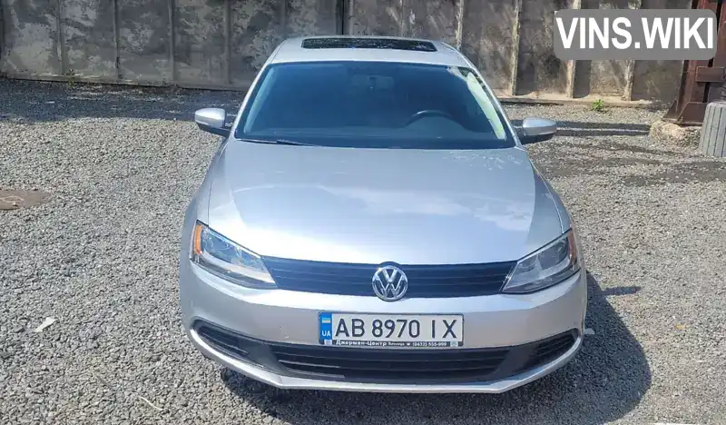 Седан Volkswagen Jetta 2012 2.5 л. Автомат обл. Вінницька, Вінниця - Фото 1/16