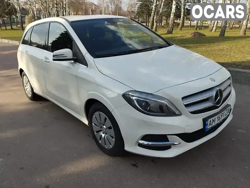 Хетчбек Mercedes-Benz B-Class 2015 null_content л. Автомат обл. Житомирська, Житомир - Фото 1/21