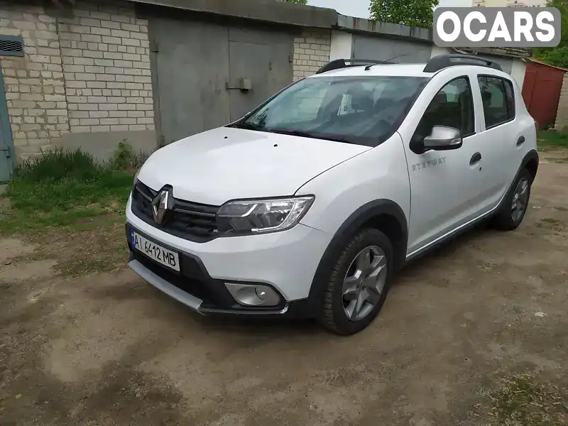 Хетчбек Renault Sandero 2017 0.9 л. Робот обл. Харківська, Харків - Фото 1/21