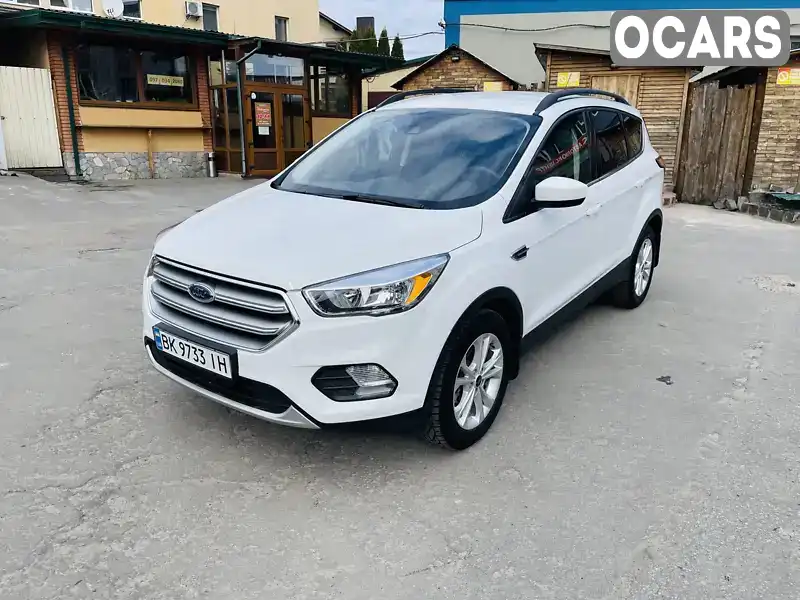 Позашляховик / Кросовер Ford Escape 2018 1.5 л. Автомат обл. Рівненська, Рівне - Фото 1/21