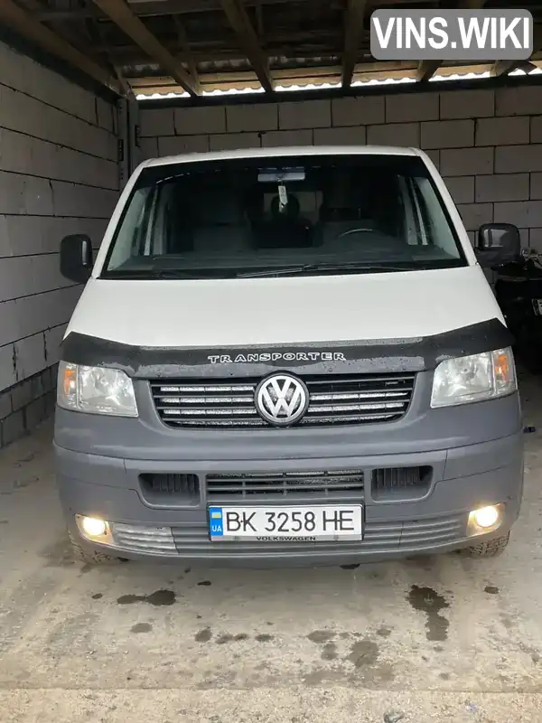 Мінівен Volkswagen Transporter 2004 1.9 л. Ручна / Механіка обл. Рівненська, Рокитне - Фото 1/21